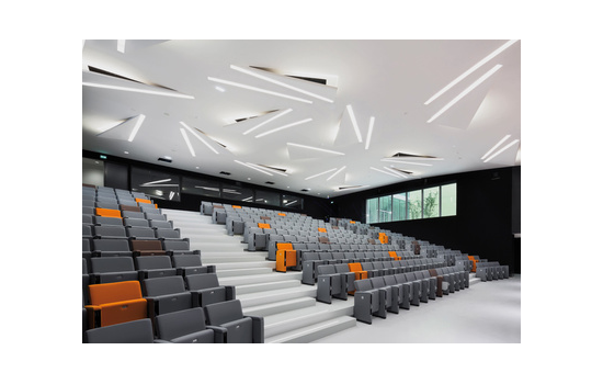 塑木復合材料用于校園建設