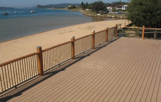 新型PVC/HDPE竹木塑復合材料