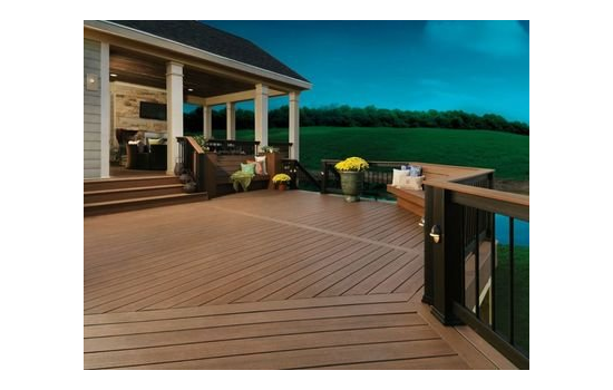 制造寬幅塑木板技術