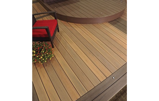 混色塑木復合材料的生產(chǎn)工藝